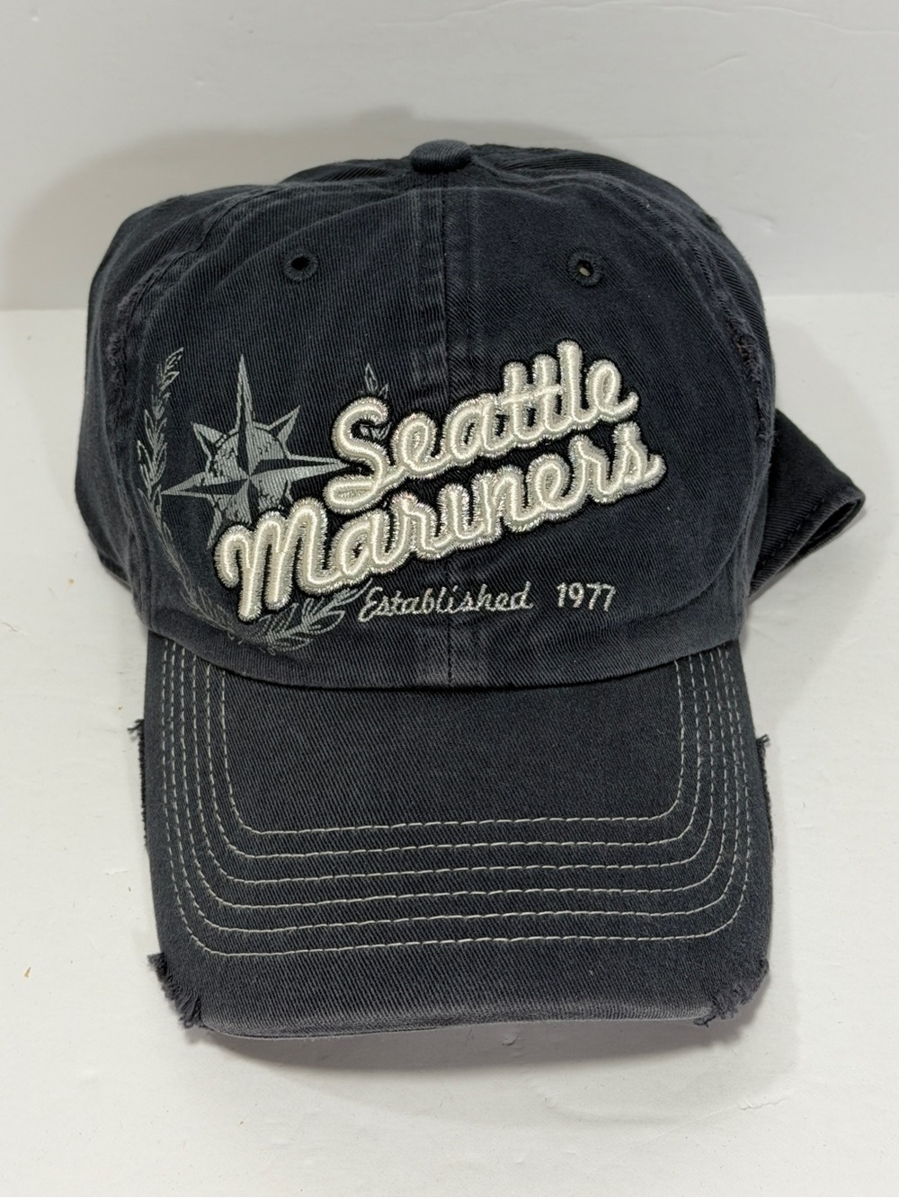Seattle Mariners Hat Cap 1977 Logo Distressed Victory Clean Up OSFA Navy NWT